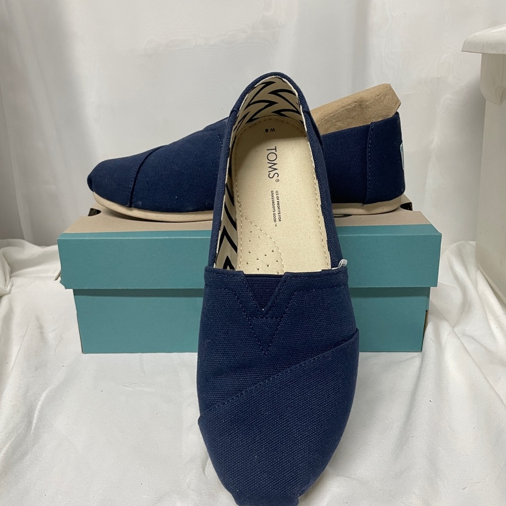 Toms Navy cotton Canvas Slip-On Flat Alpargata Navy Blue Sz 8 New with Box - Picture 15 of 16